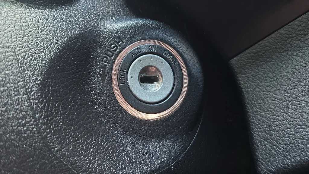 Used 2014 Gray Toyota SE image 10