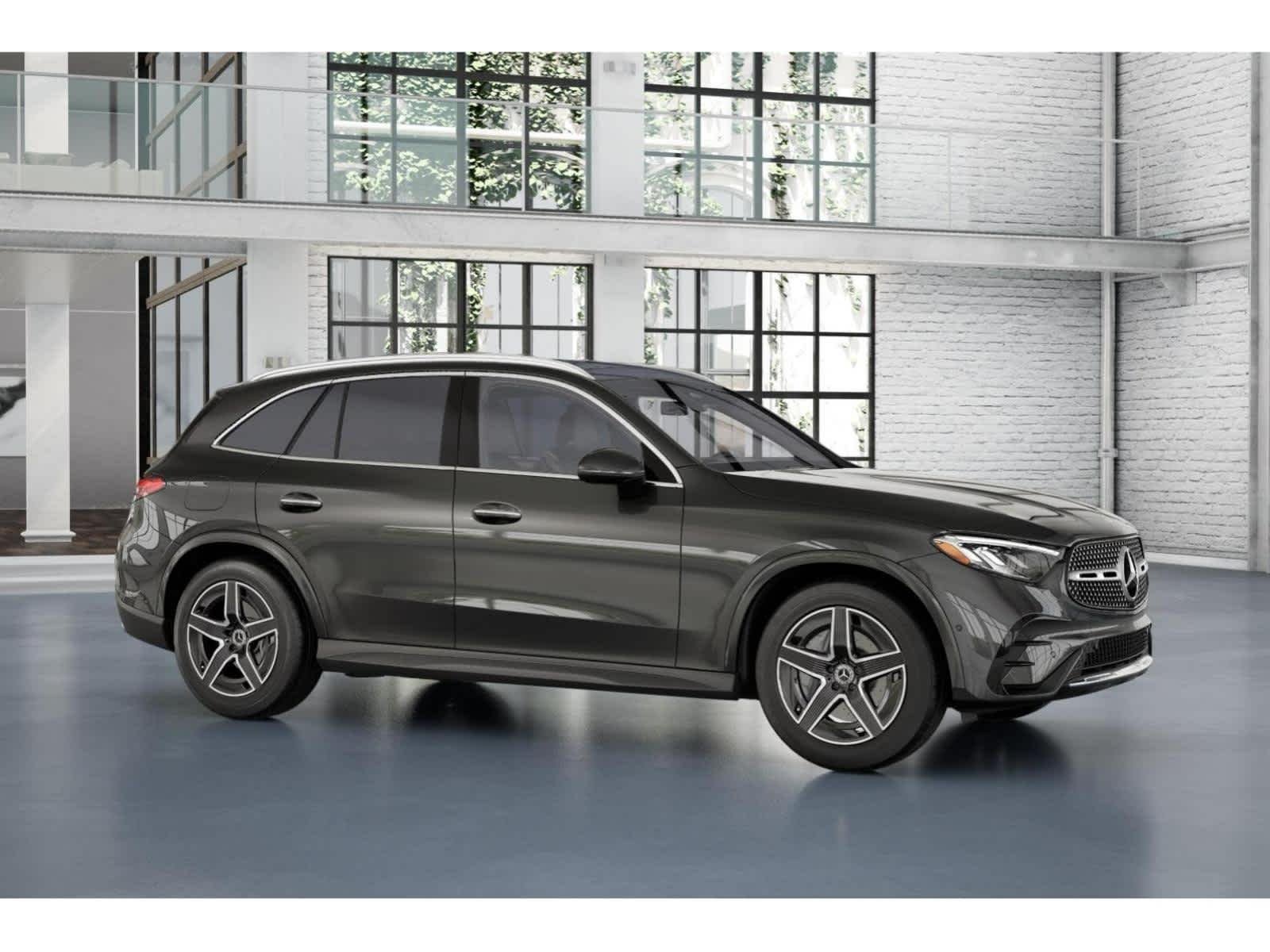 Used 2026 Graphite Grey Metallic Mercedes-Benz GLC 300 image 12