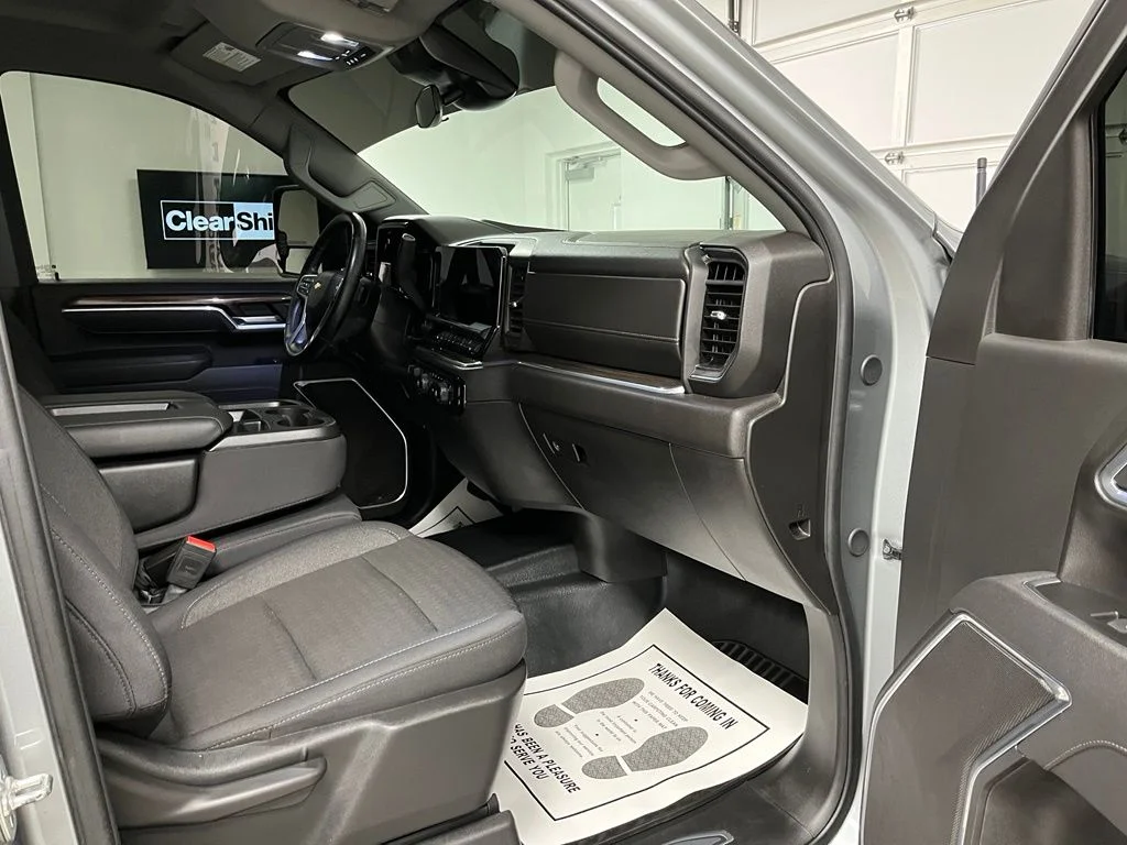 Used 2025 Gray Chevrolet LT image 56