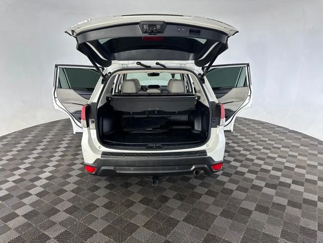 Used 2020 White Subaru Limited image 15