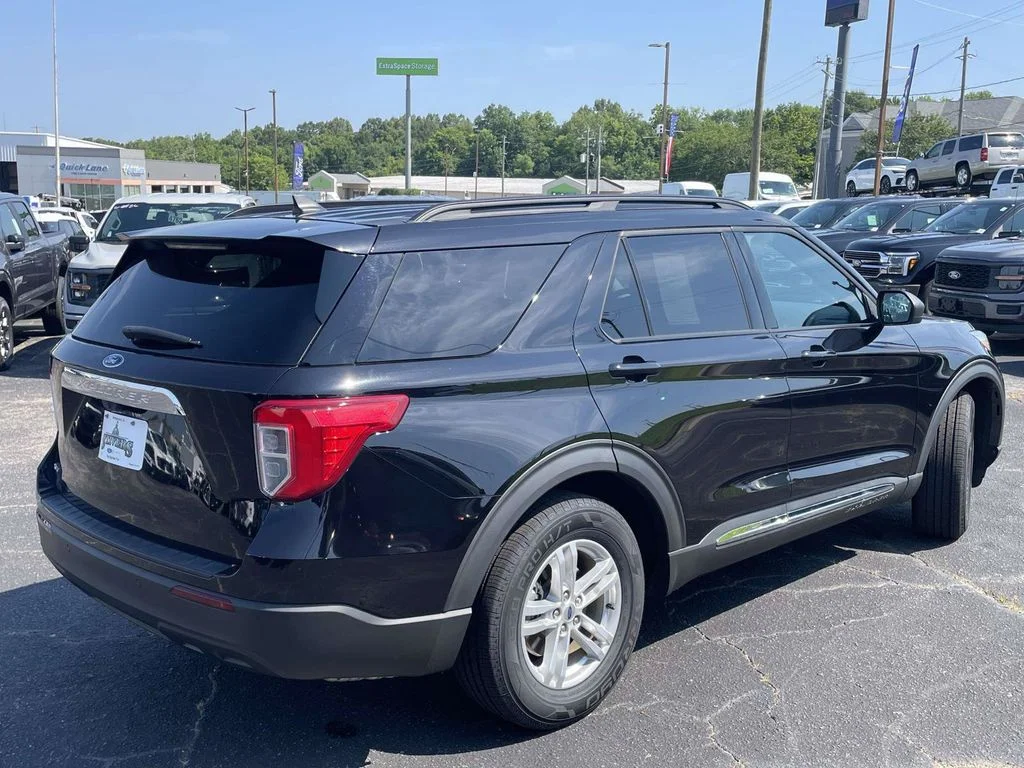 Certified Used 2023 Black Ford XLT image 3
