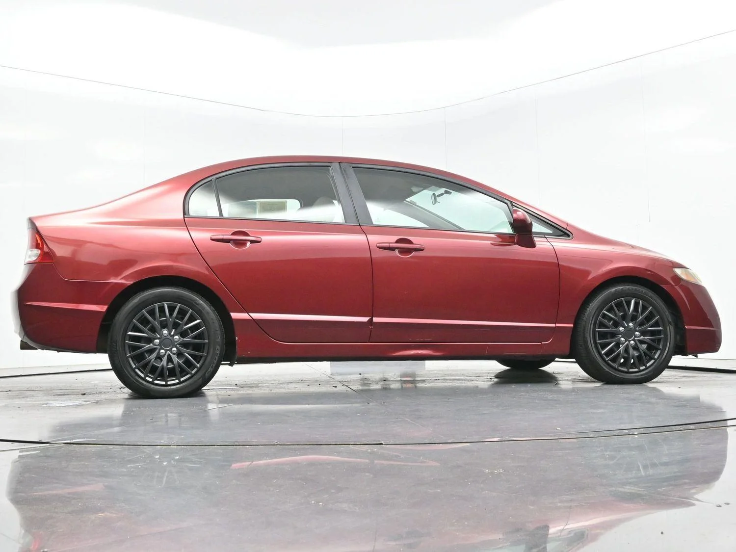 Used 2011 Tango Red Pearl Honda LX image 44
