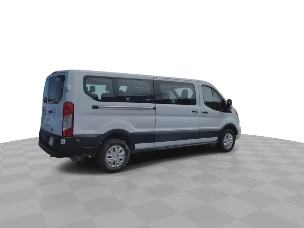 2024 Ford Transit Passenger Van XL - Photo 4