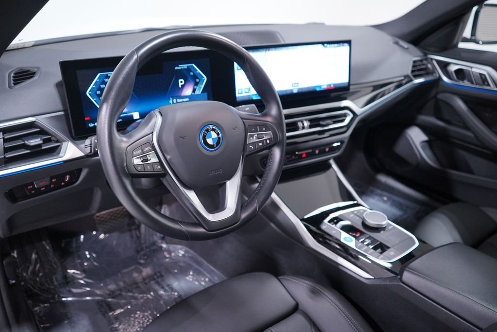 Certified Used 2023 Alpine White BMW eDrive35 image 6