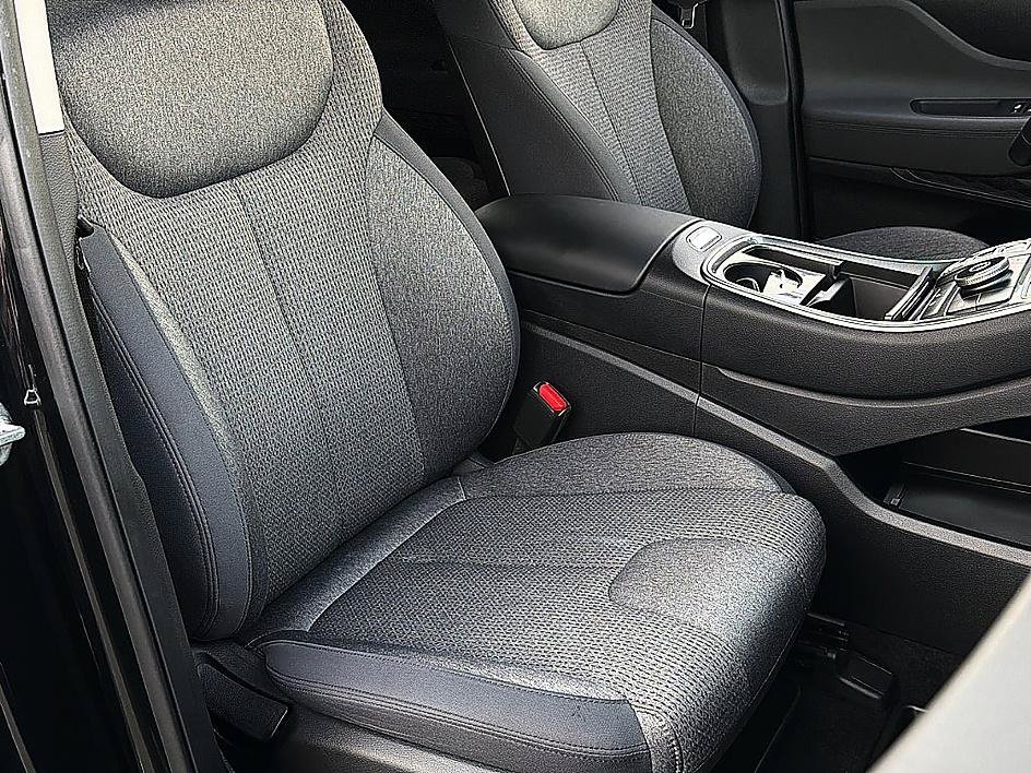 Certified Used 2023 Twilight Black Hyundai SEL image 22
