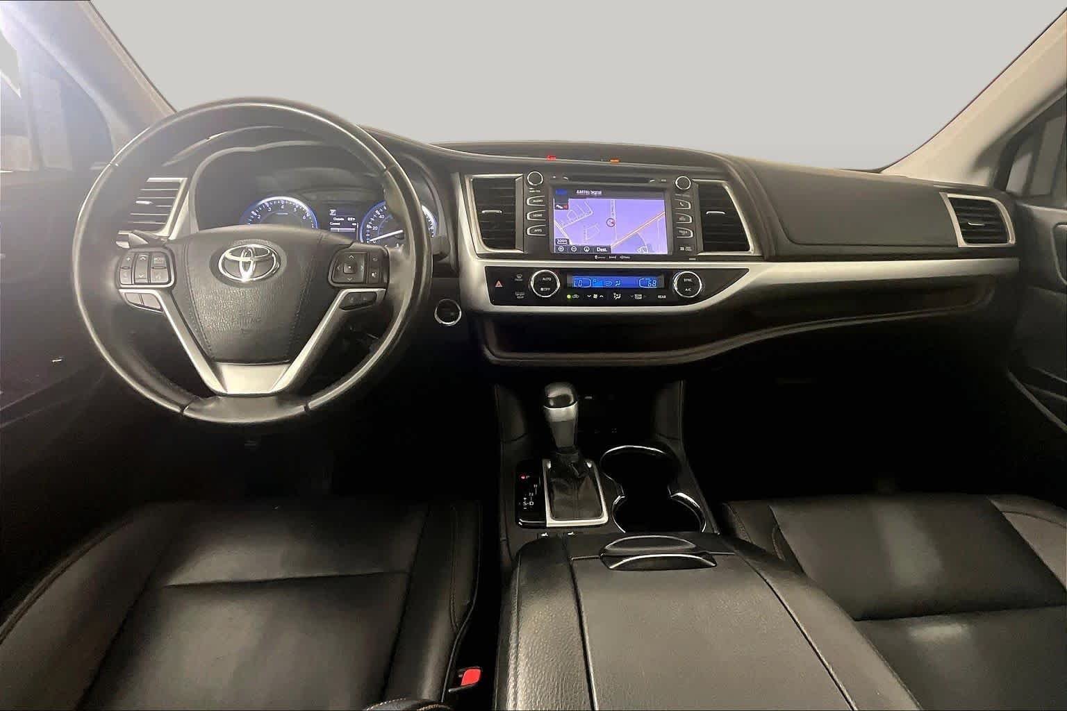 2019 Toyota Highlander XLE - Photo 15