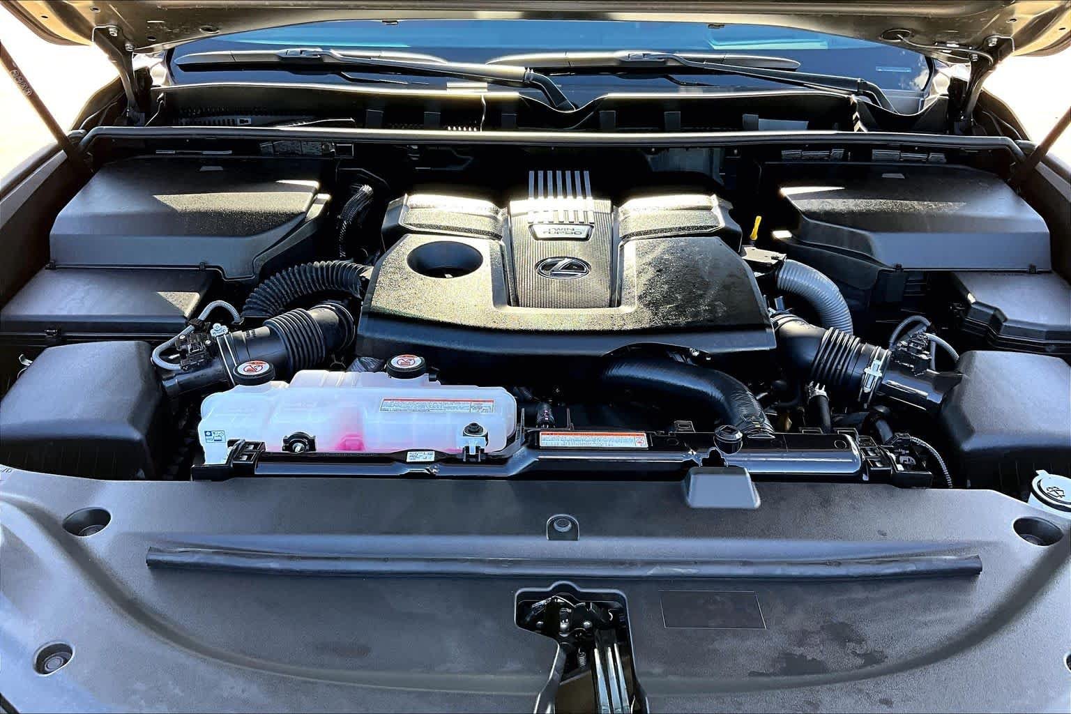 Used 2026 Manganese Luster Lexus F SPORT Handling image 32