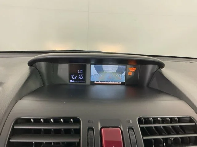 Used 2014 Green Subaru 2.5i Limited image 19