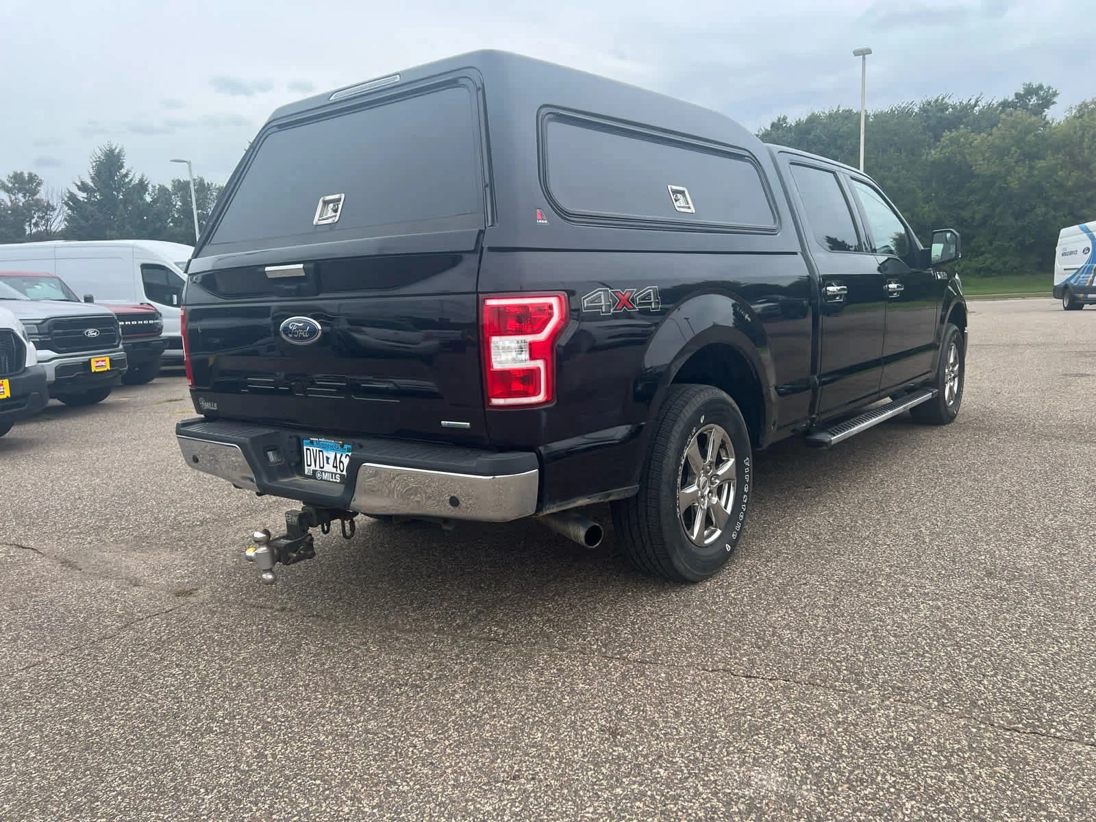Used 2020 Agate Black Metallic Ford XLT image 7