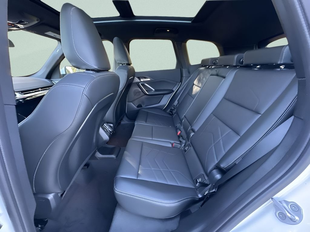 Certified Used 2026 Alpine White BMW xDrive28i image 26