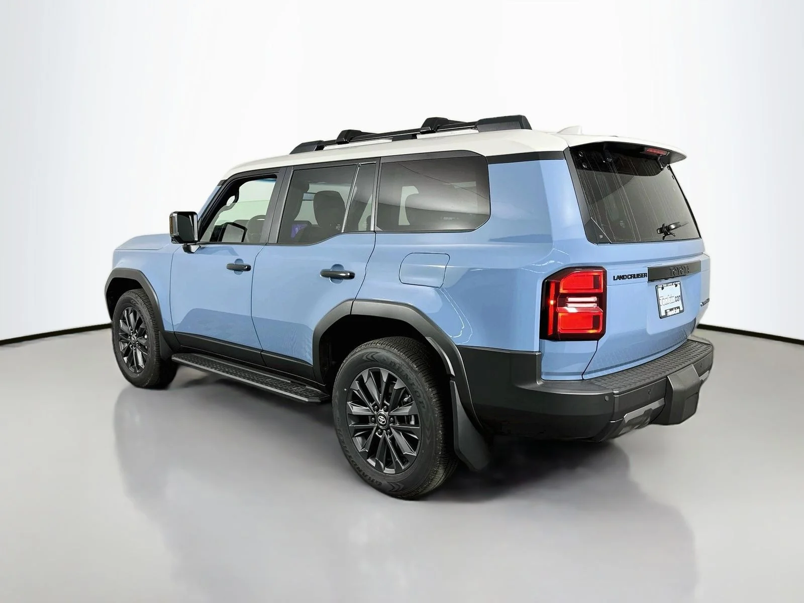 New 2026 Heritage Blue/Grayscape <sup>1</sup> Toyota  image 5