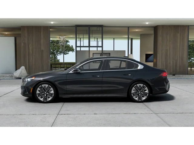 New 2027 Dark Graphite Metallic BMW  image 4