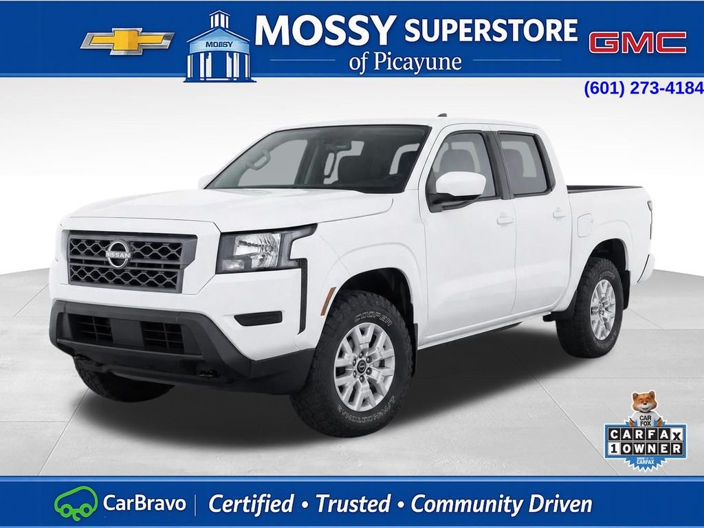 2022 Nissan Frontier SV Crew Cab 4X4 SWB's photo