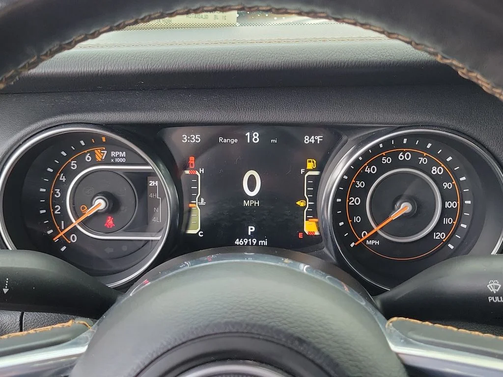 Used 2021 Silver Jeep Overland image 27