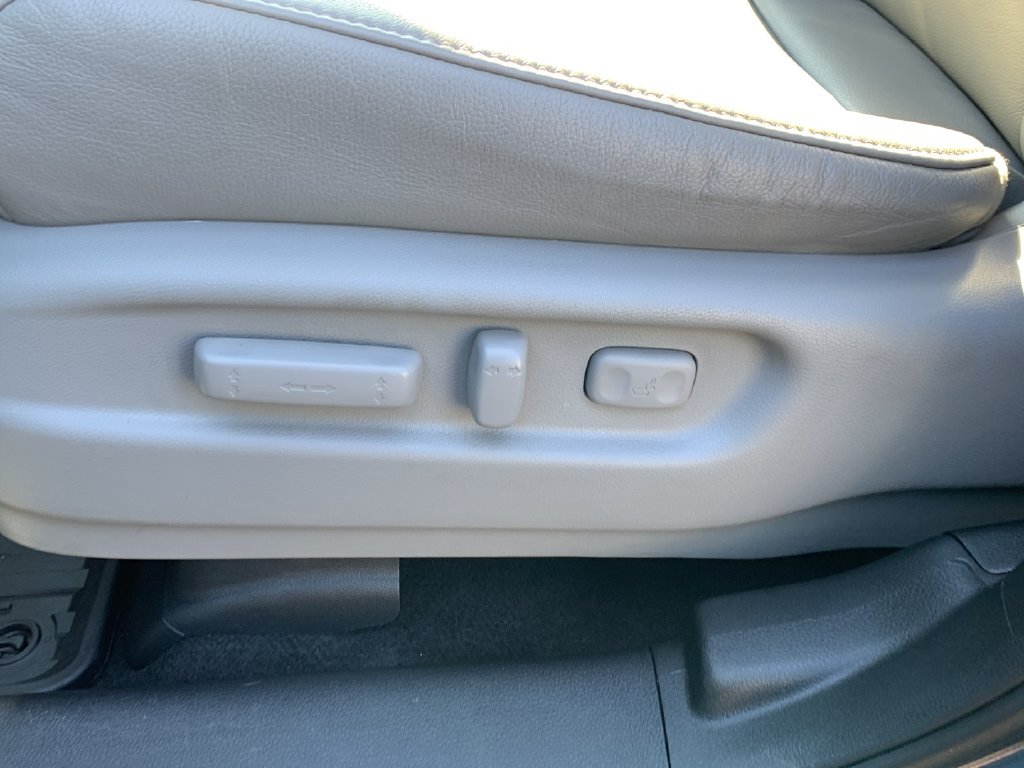 2022 Honda Pilot Touring - Photo 15