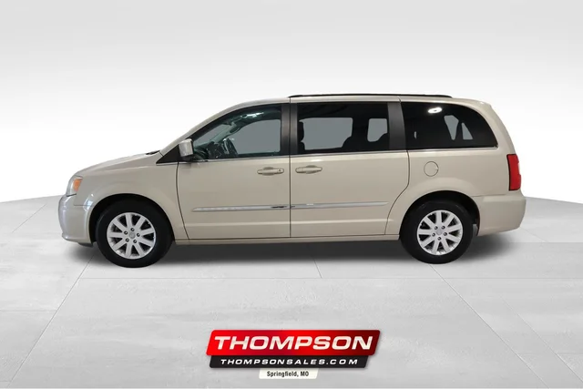 2014 Chrysler Town & Country Touring