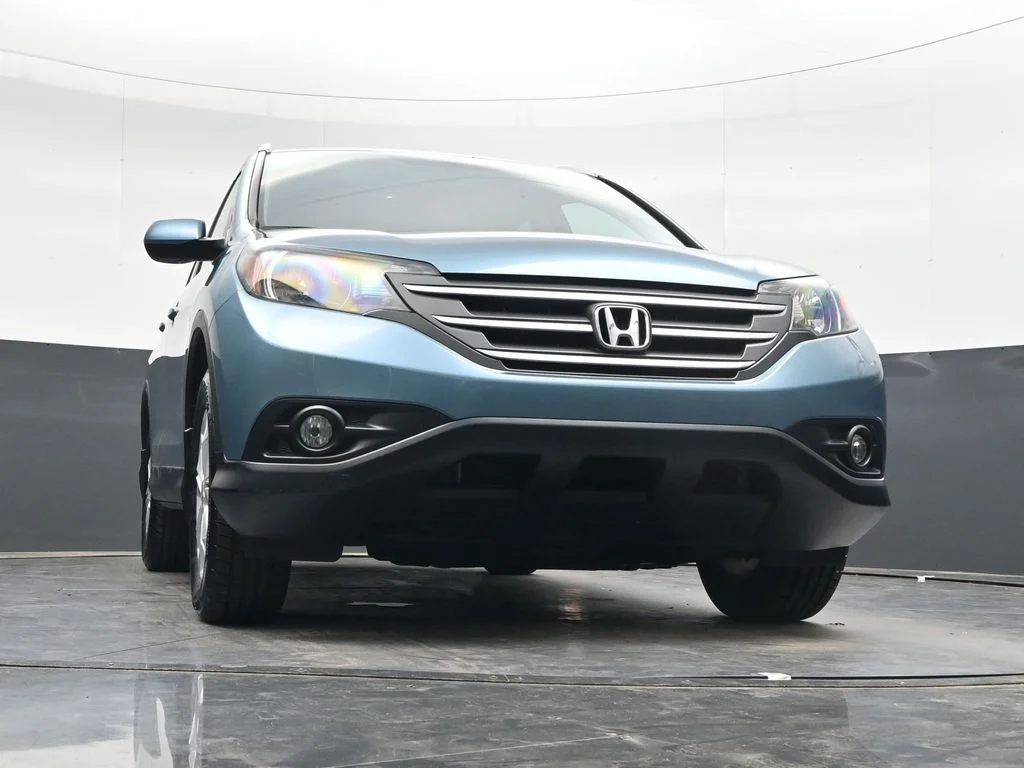 Used 2014 Twilight Blue Metallic Honda EX-L image 24