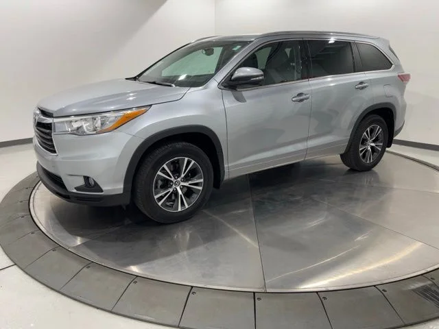 2016 Toyota Highlander XLE V6