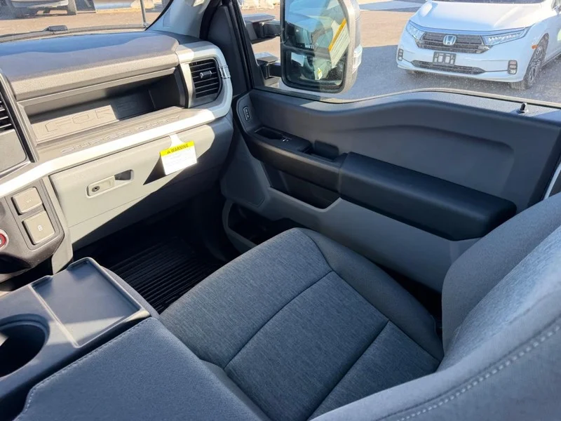 New 2026 Oxford White Ford F-250® XL image 17