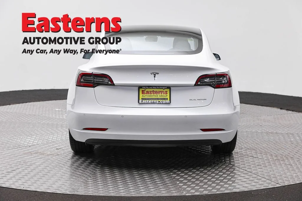 Used 2019 White Tesla Long Range image 5