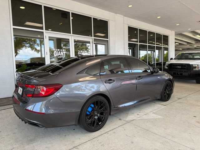 Used 2020  Honda Sport image 6