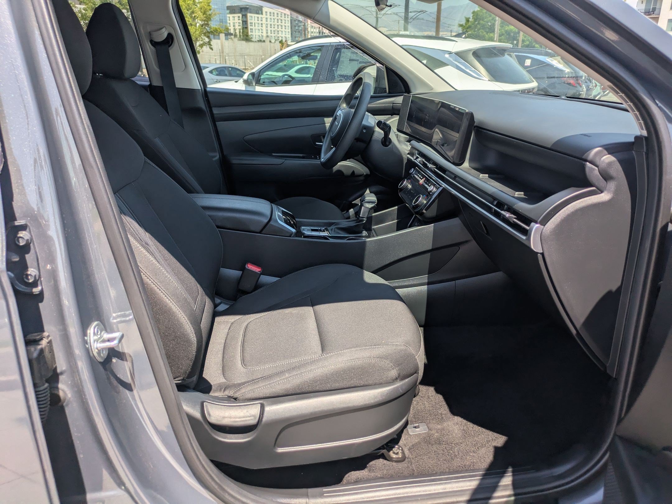 2025 Hyundai Tucson SEL - Photo 30