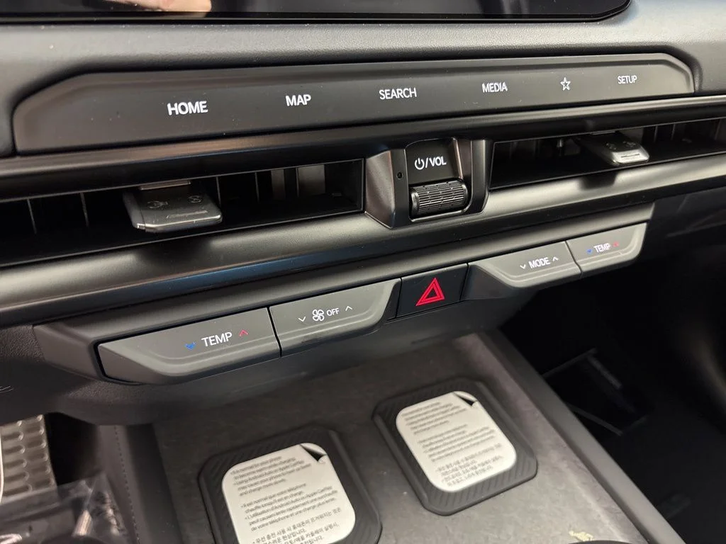 New 2027 Wolf Gray Kia X-LINE SX image 45
