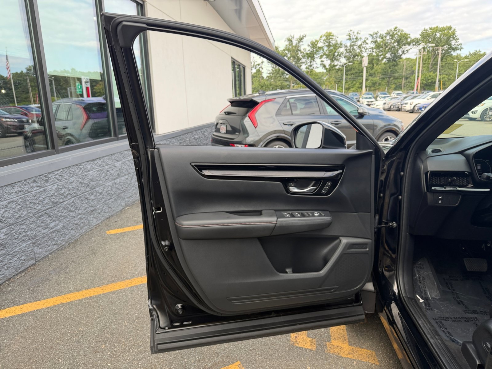 2024 Honda CR-V Sport Touring - Photo 29