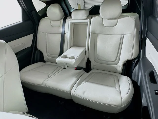 New 2026 Hyundai TUCSON SEL Plus