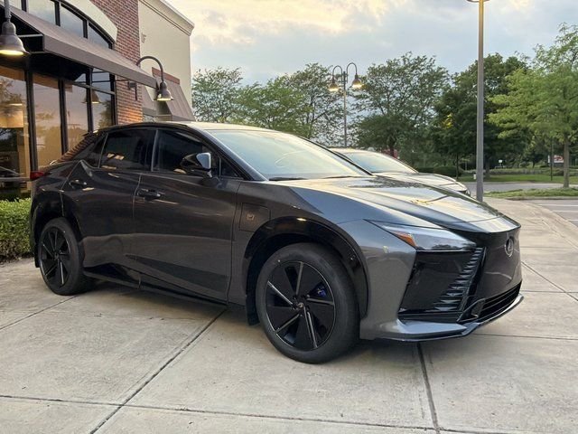 New 2026 Cloudburst Gray and Black Onyx Lexus  550e F SPORT AWD image 11