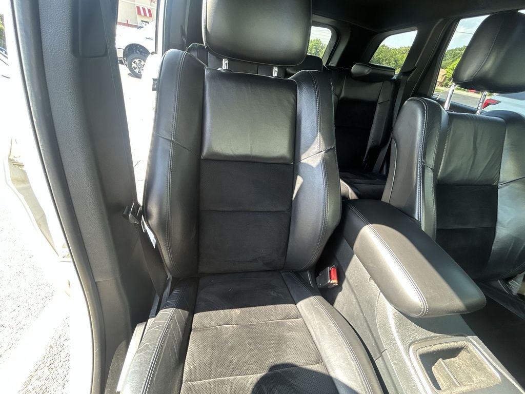 Used 2018 White Jeep Altitude image 33