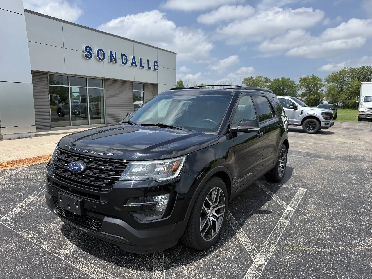 2016 Ford Explorer Sport 4WD's photo