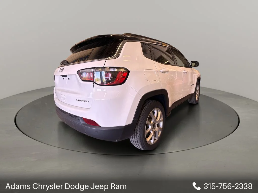 Used 2025 White Jeep Limited image 6