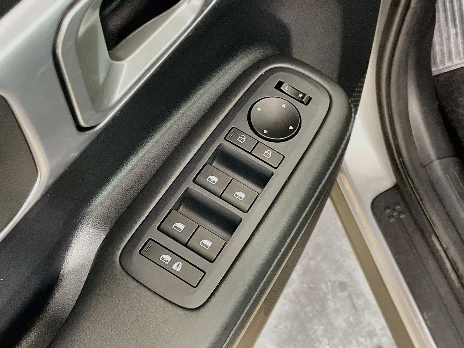 2026 Hyundai Santa Fe SEL - Photo 20