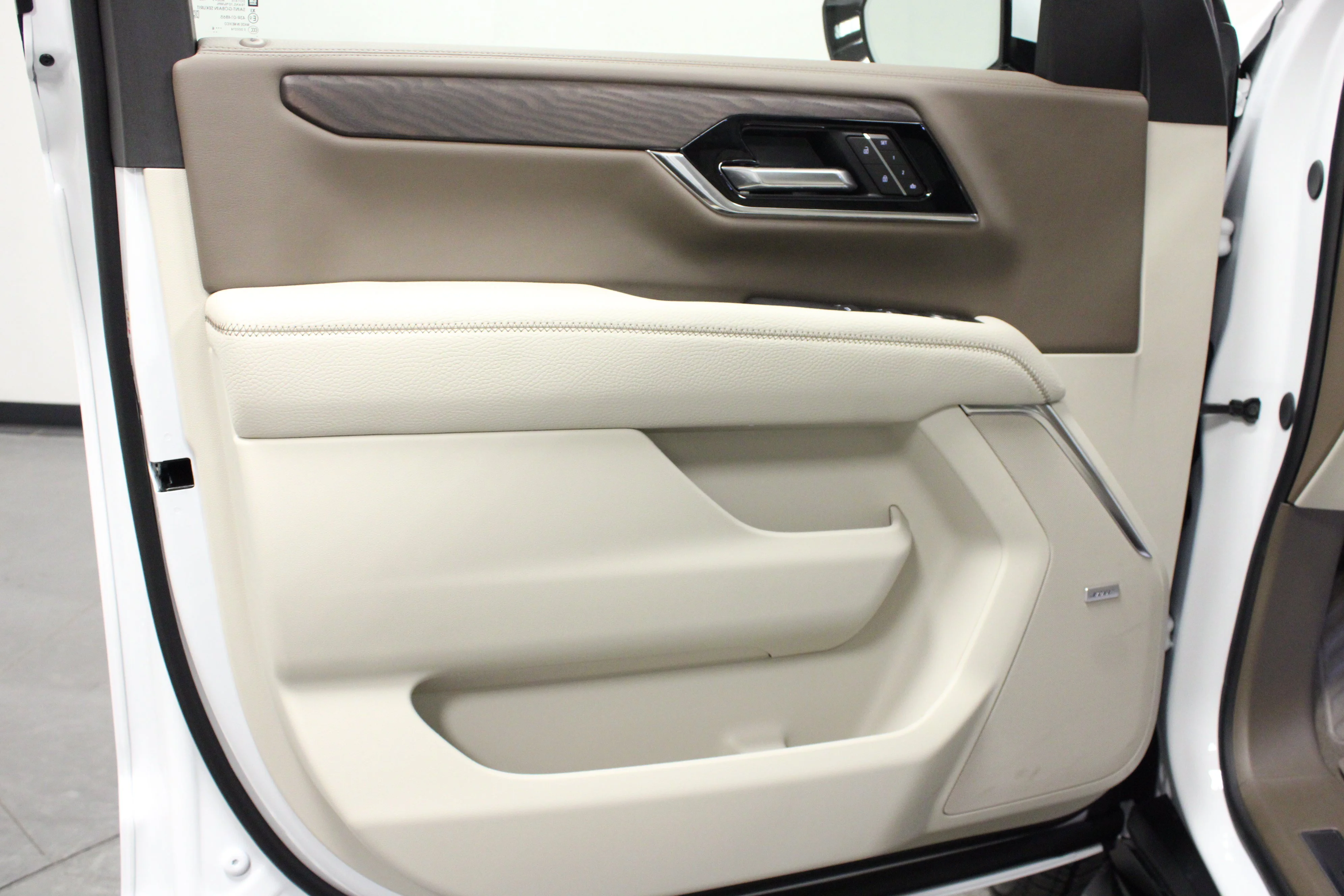 New 2026 Summit White GMC Denali image 11
