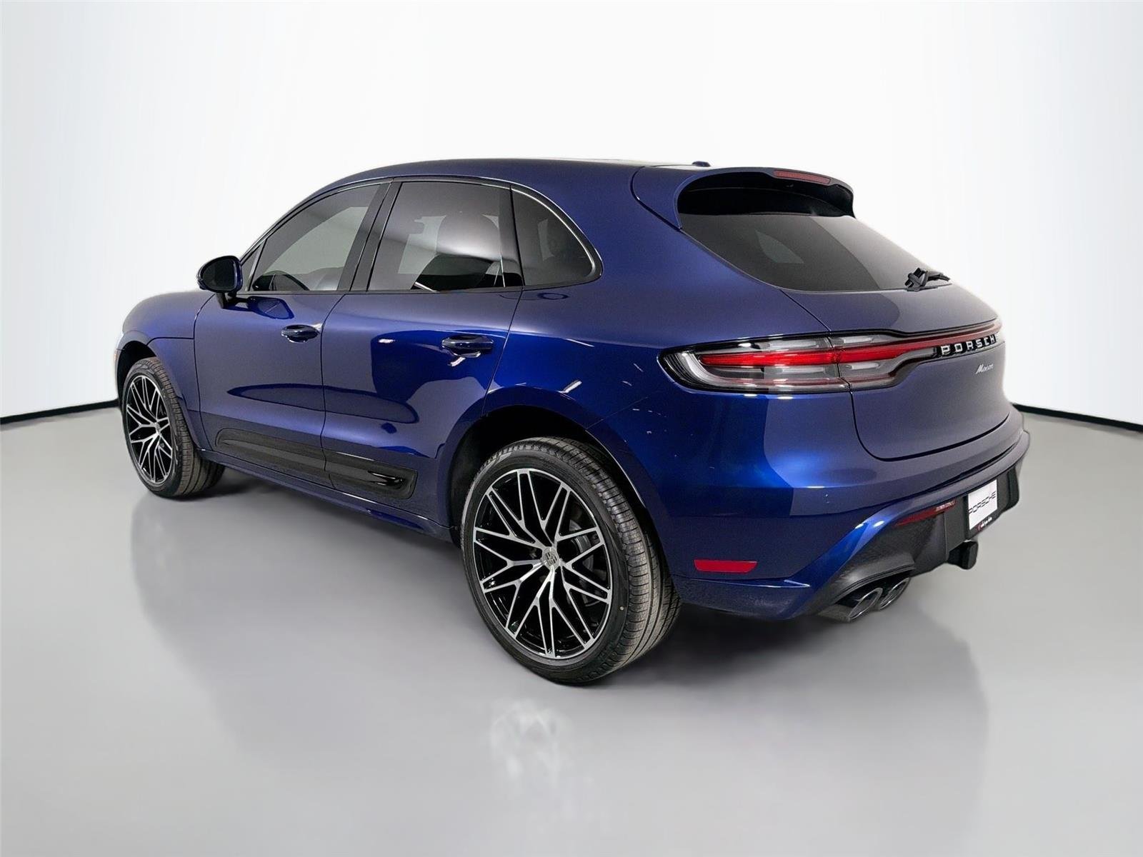 Used 2026 Gentian Blue Metallic Porsche  image 3