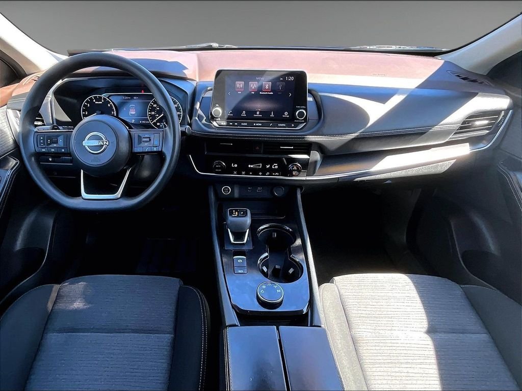 Used 2023 Gray Nissan SV image 21