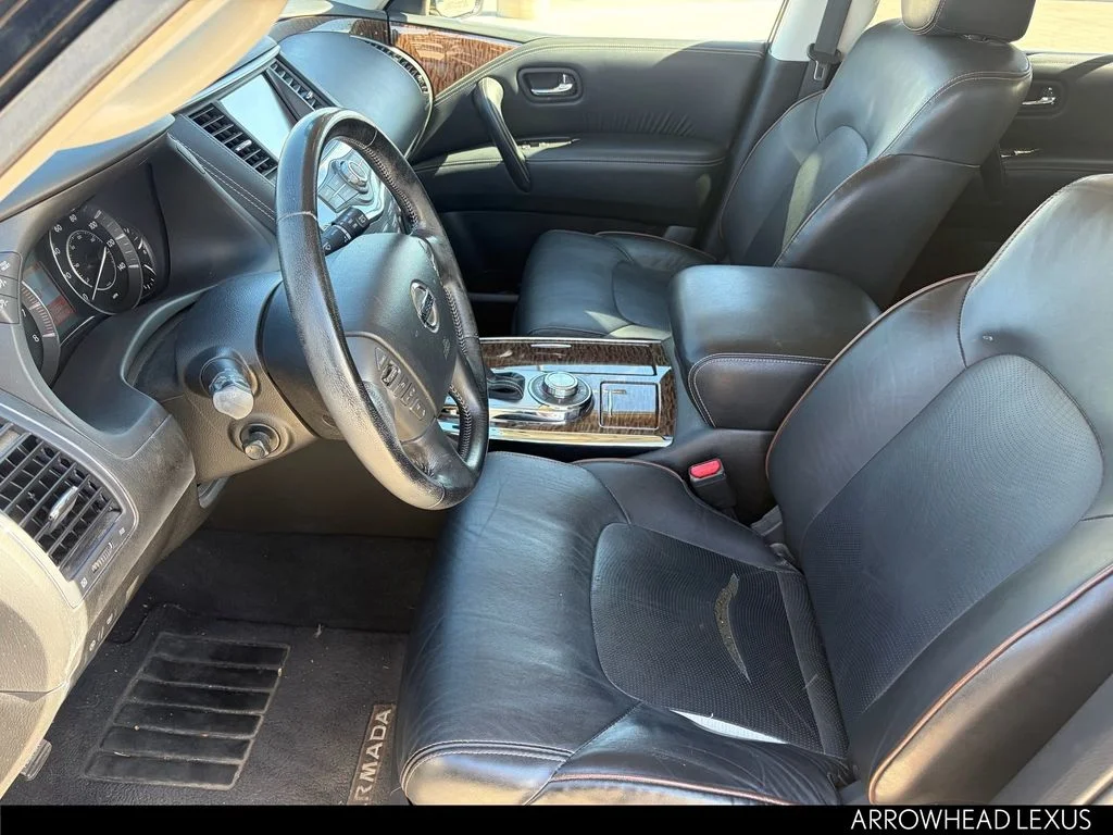 Used 2018 Black Nissan Platinum image 11