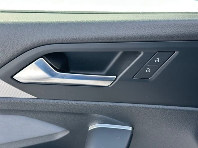 2025 Volkswagen Jetta SE - Photo 19