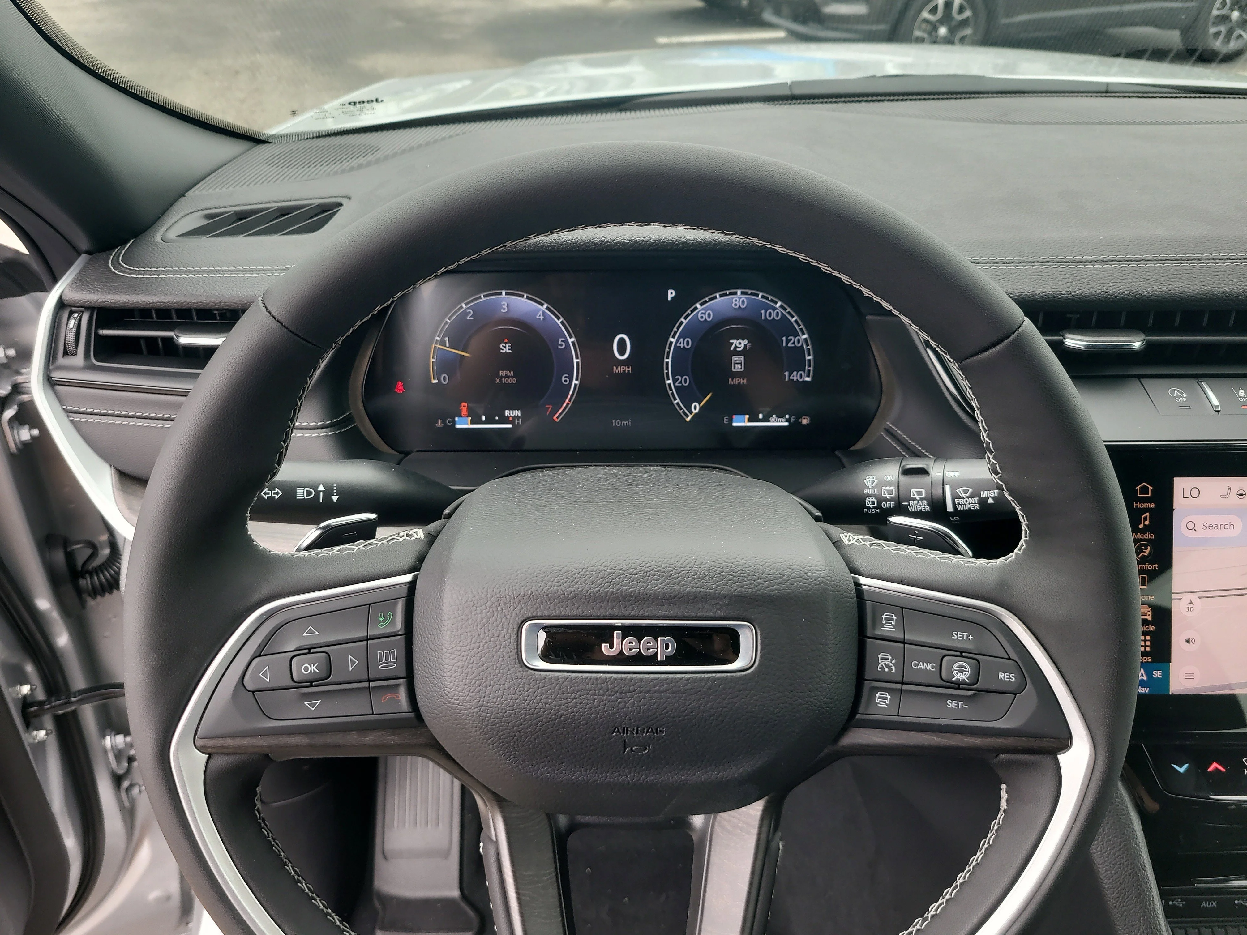 New 2026 Silver Zynith Jeep Laredo Altitude image 21