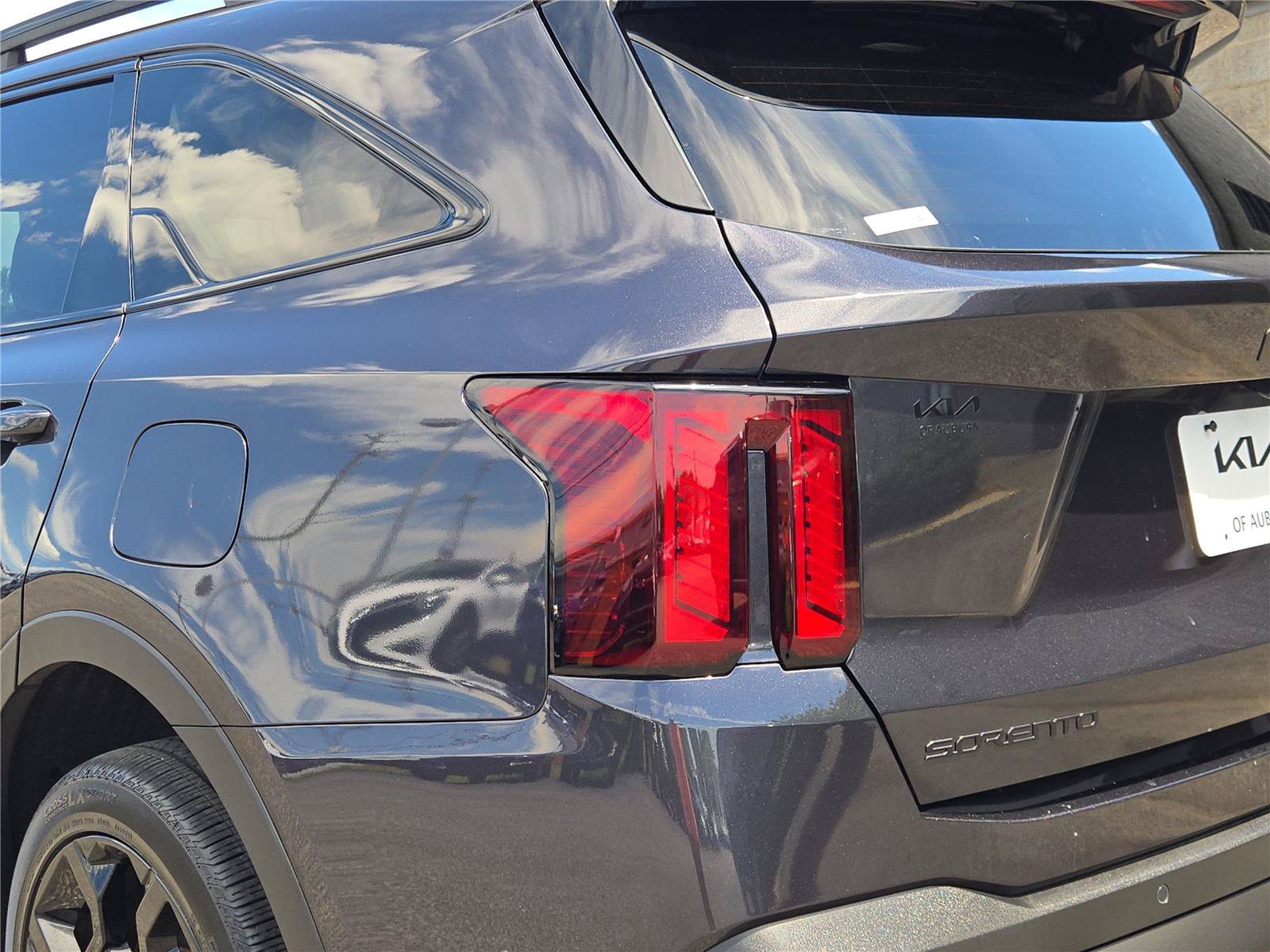 Certified Used 2025 Panthera Metal Kia X-Line EX image 10