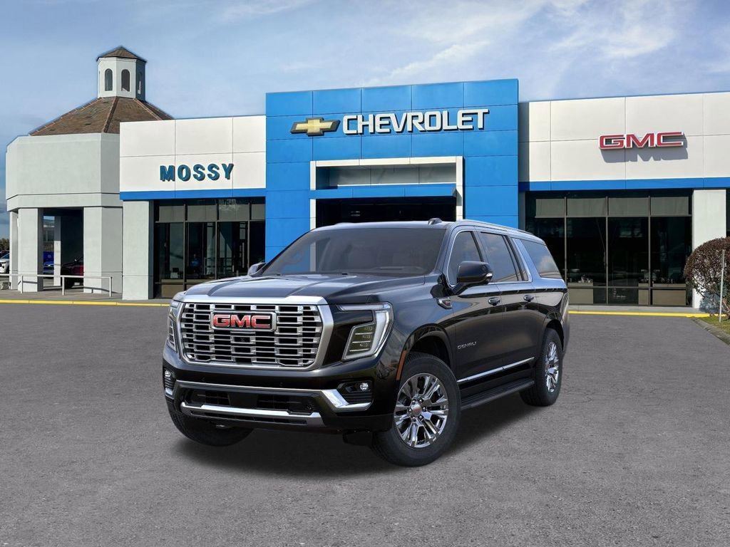 2026 GMC Yukon XL Denali - Photo 8