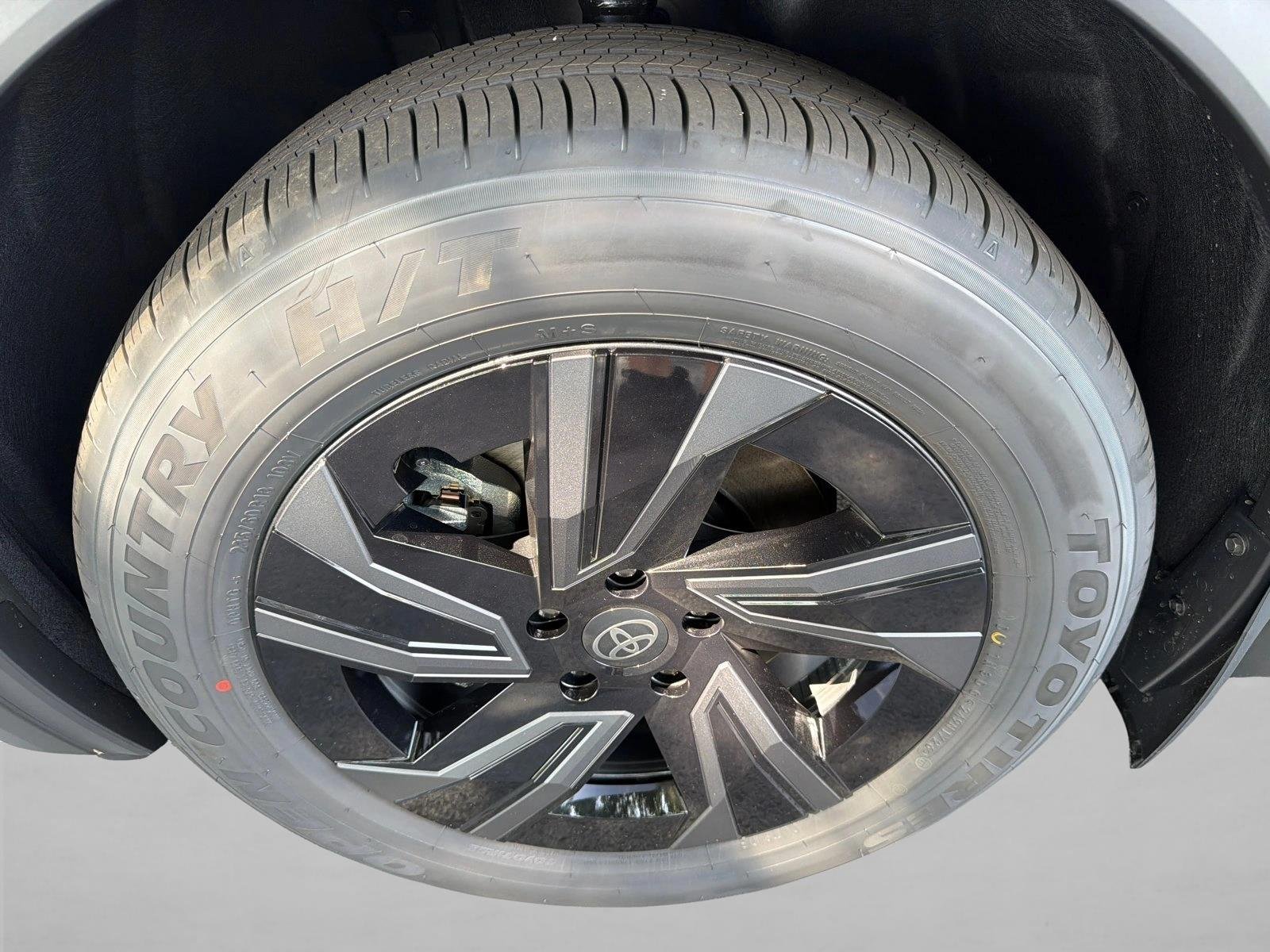 New 2026 Midnight Black Metallic Toyota SE image 11