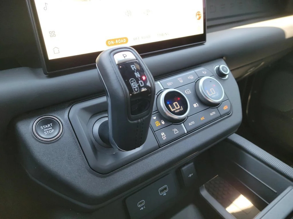 2023 Land Rover Defender V8 - Photo 26