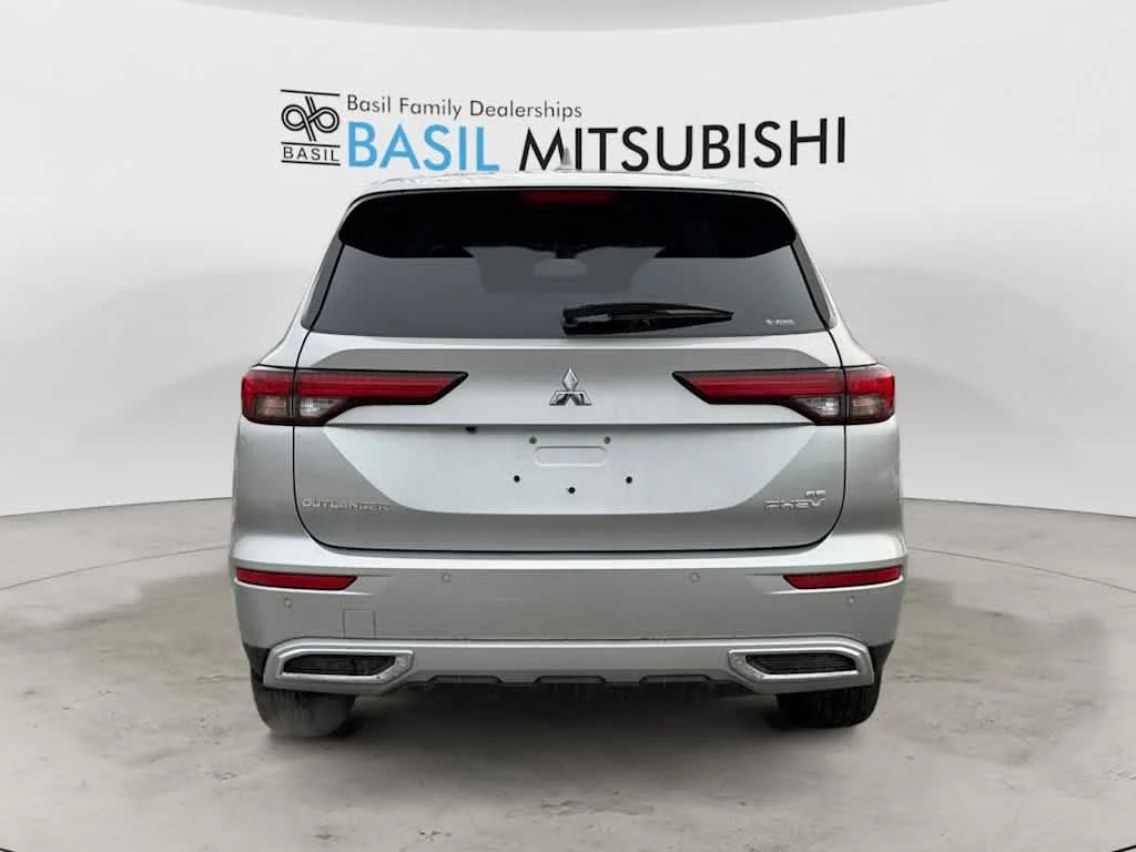 New 2025 Alloy Silver Metallic Mitsubishi SEL image 4