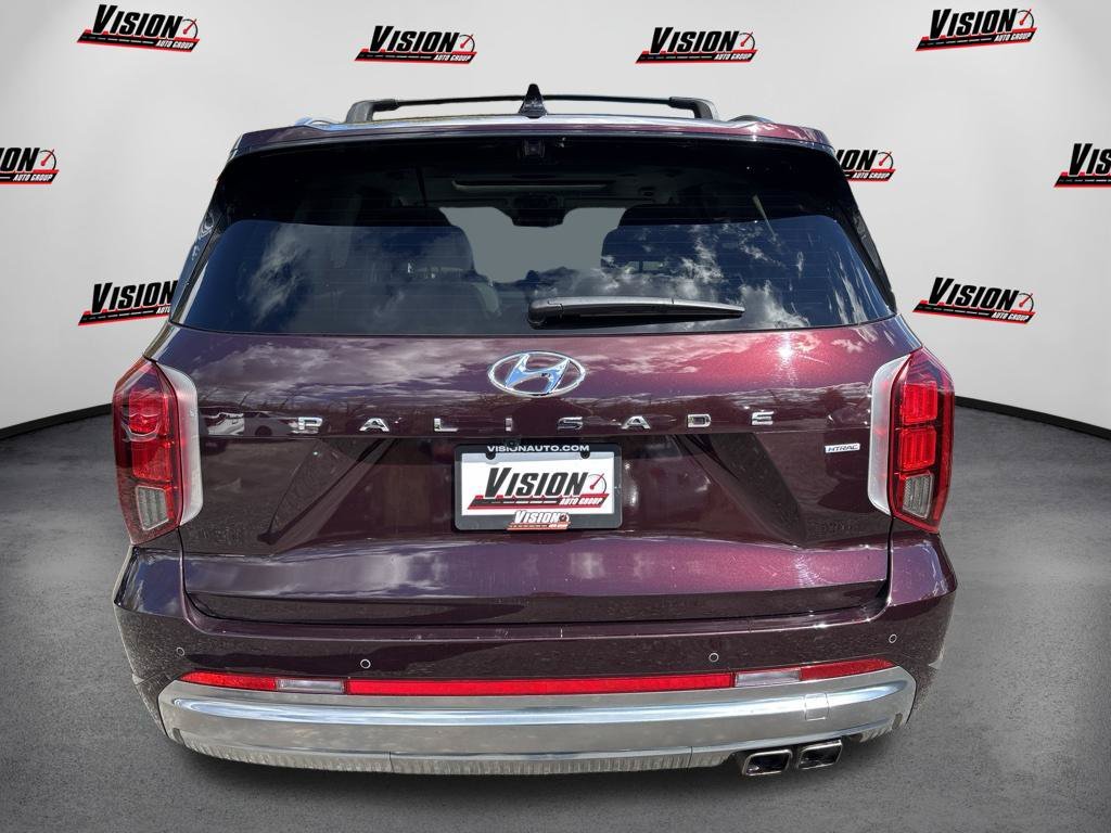 Used 2024 Red Hyundai Calligraphy image 4