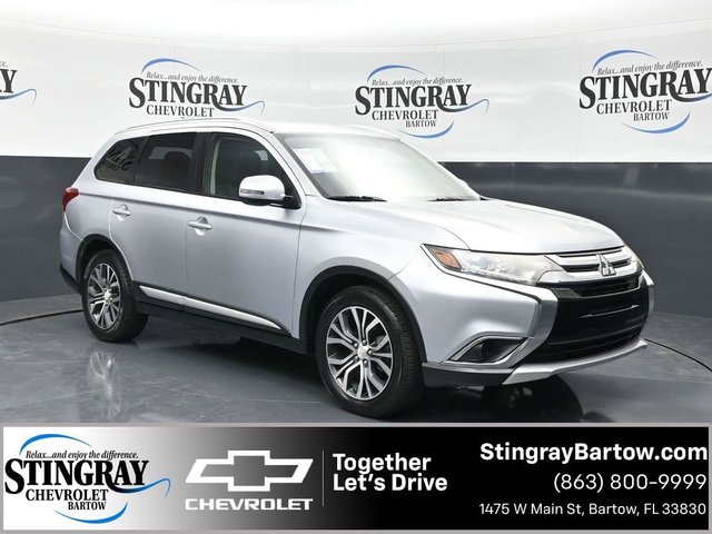 2017 Mitsubishi Outlander ES