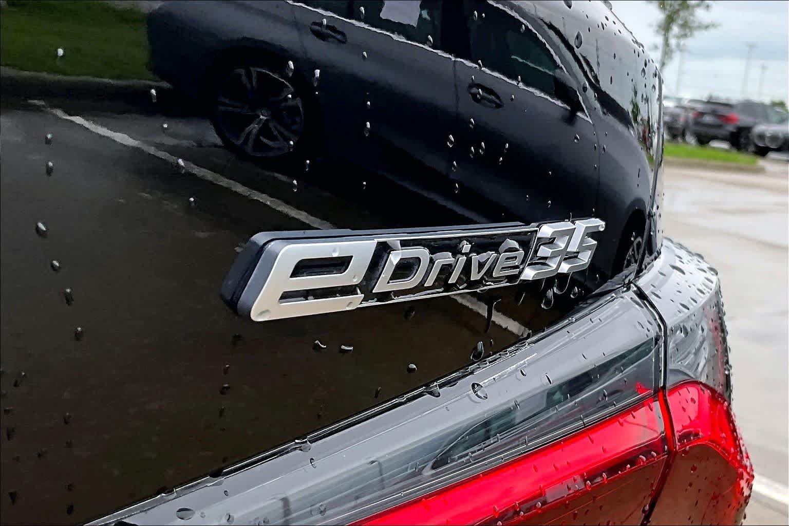 Used 2023 Jet Black BMW eDrive35 image 9