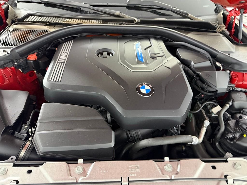 2023 BMW 3 Series 330e - Photo 35