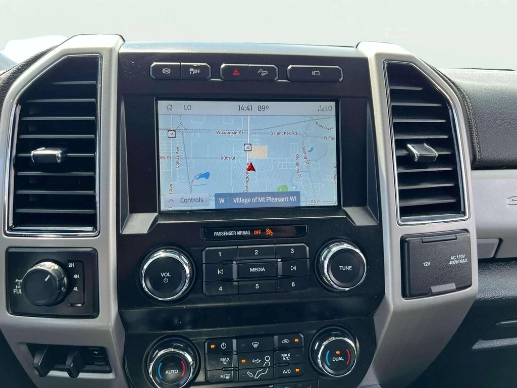 Used 2021 White Ford Lariat image 13